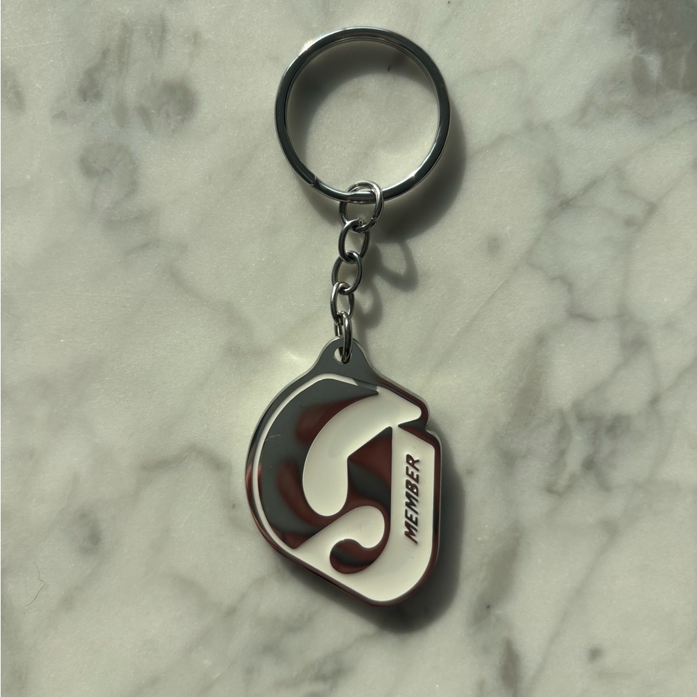Glossier Member Keychain Accessory with pink pouch included - Picture 5 of 5